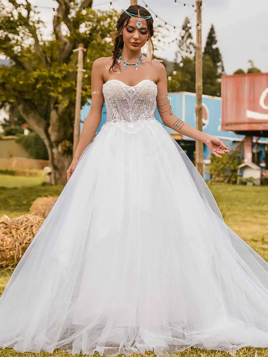A Line Wedding Dresses Sweetheart Neckline Tulle Strapless