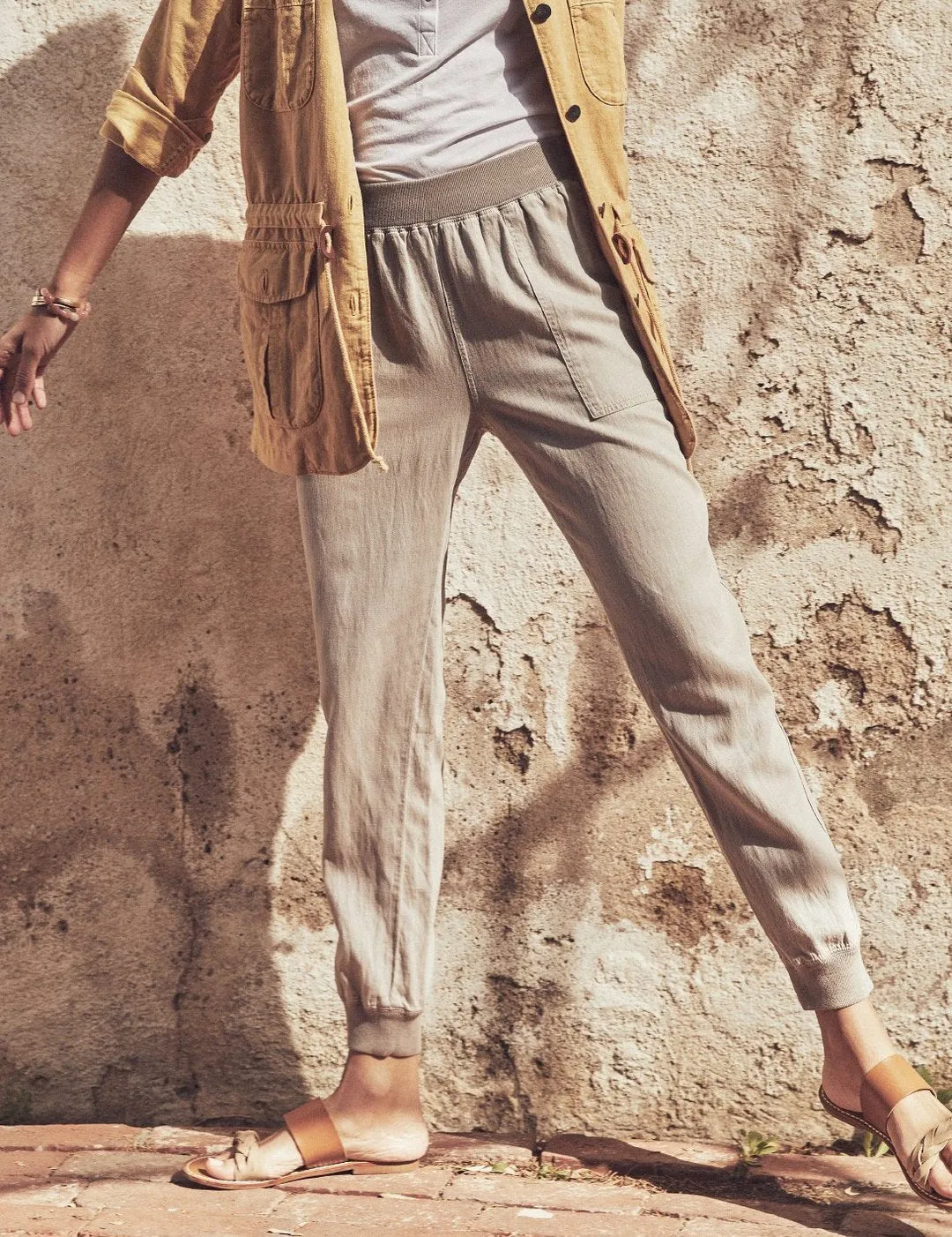 Arlie Day Pant - Stone