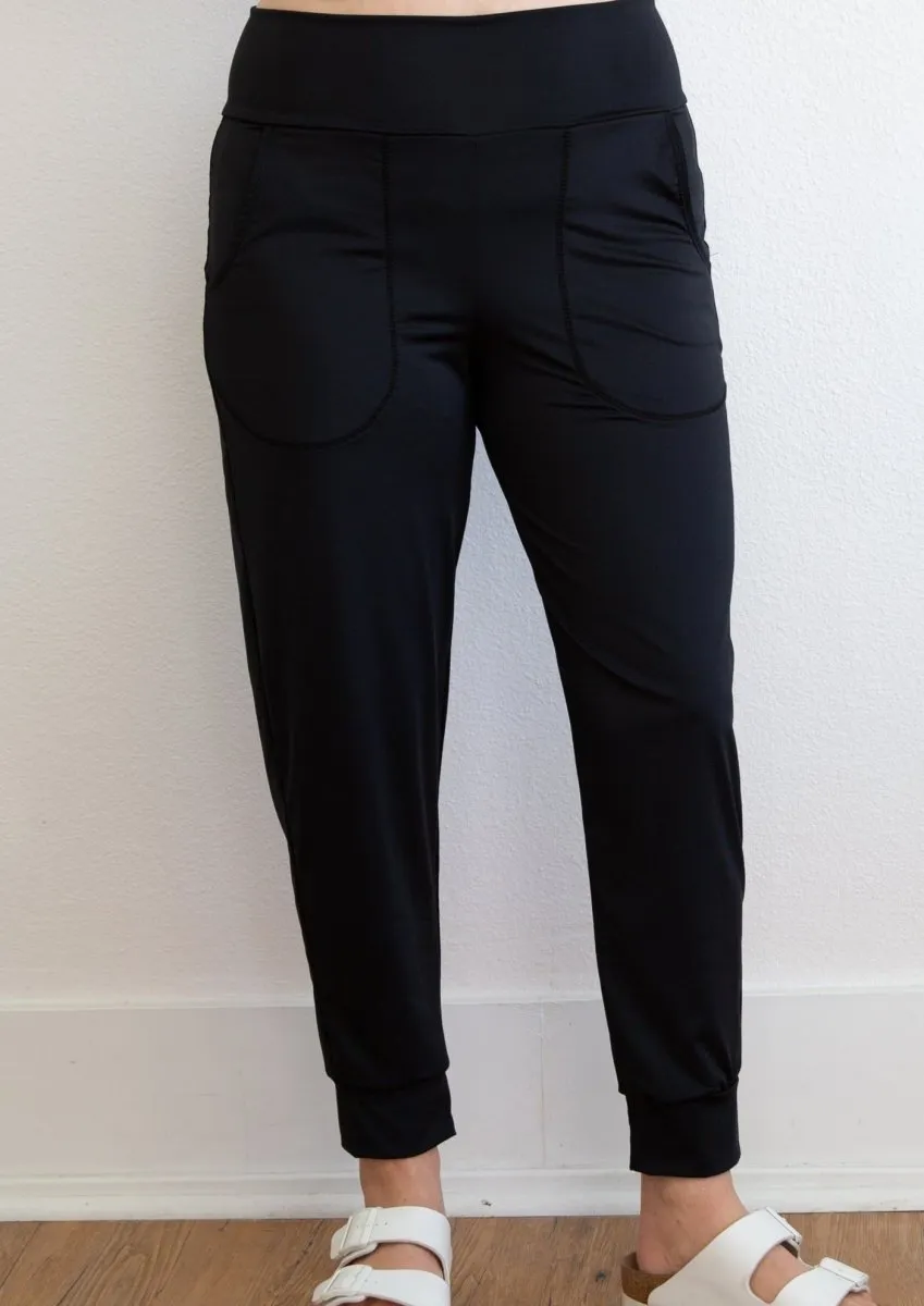 Full-Length Jogger in Black