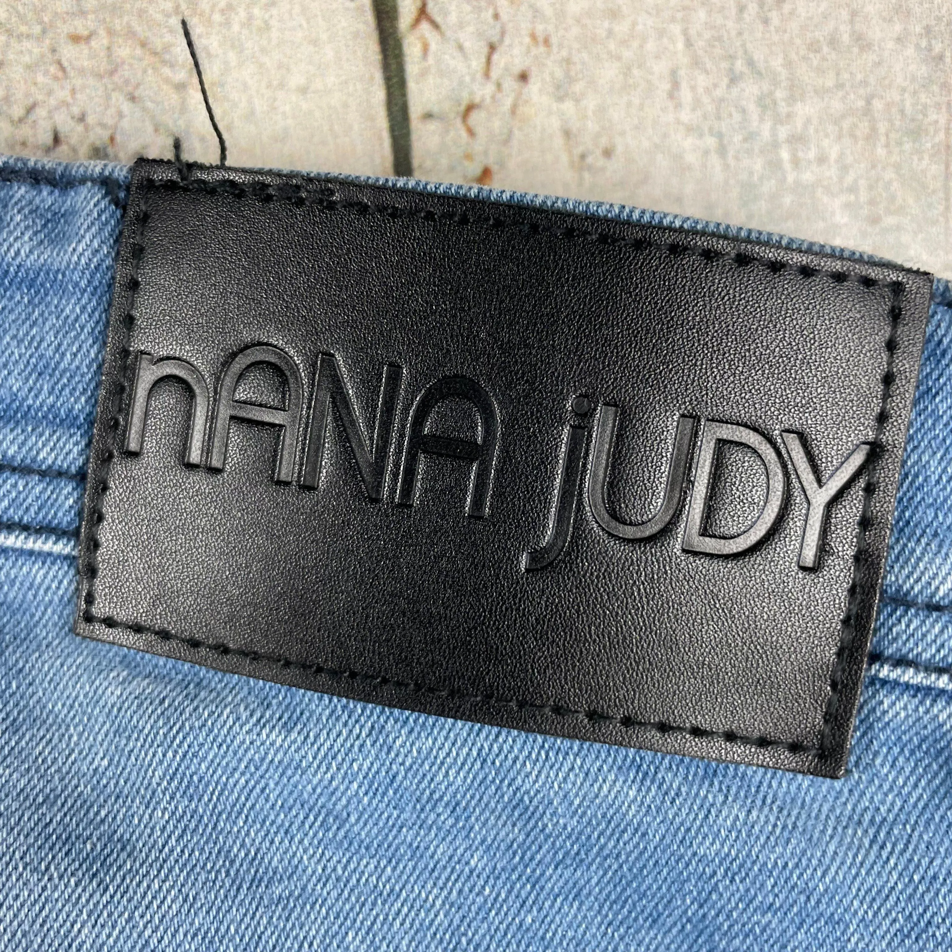 Nana Judy Mens 'The Signature' Original Low Rise Skinny Jeans -Size 32